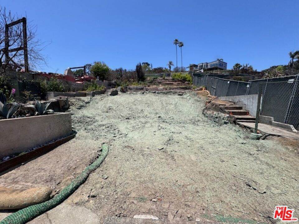 https://bt-photos.global.ssl.fastly.net/socal/orig_boomver_2_374997008-2.jpg