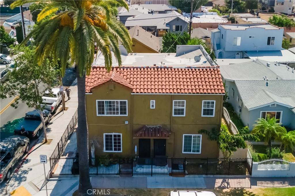 6900 Templeton St - Photo 1