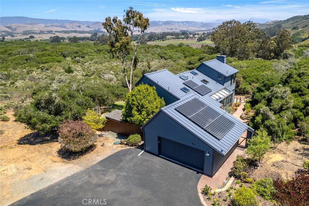 1606 Valley View Drive - Photo 1