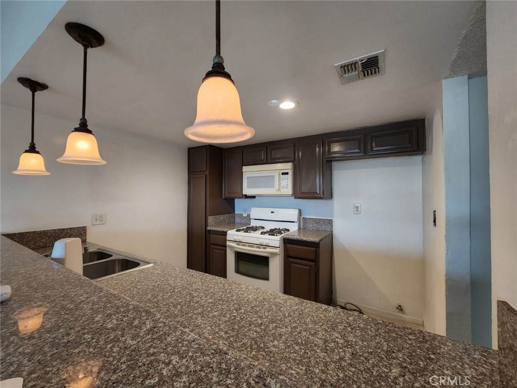 2061 Las Vegas Avenue - Photo 1