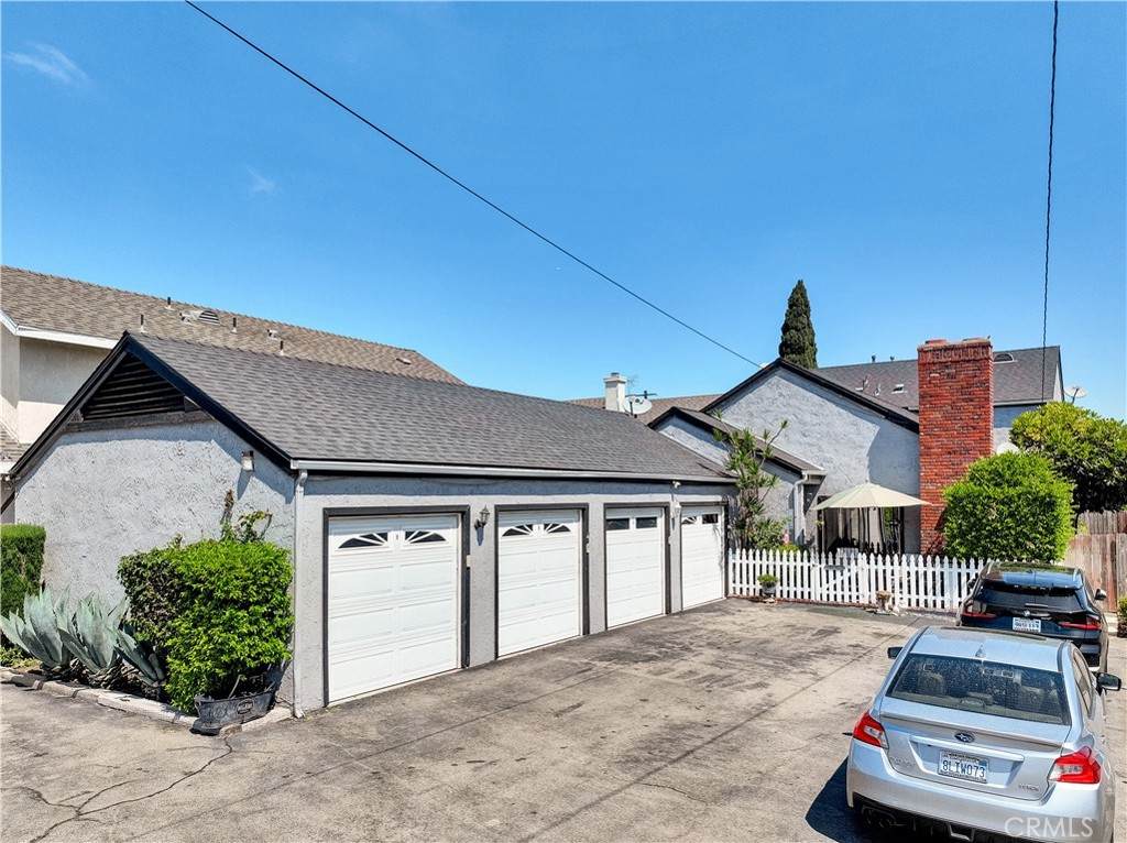 416 Hamilton Street - Photo 1