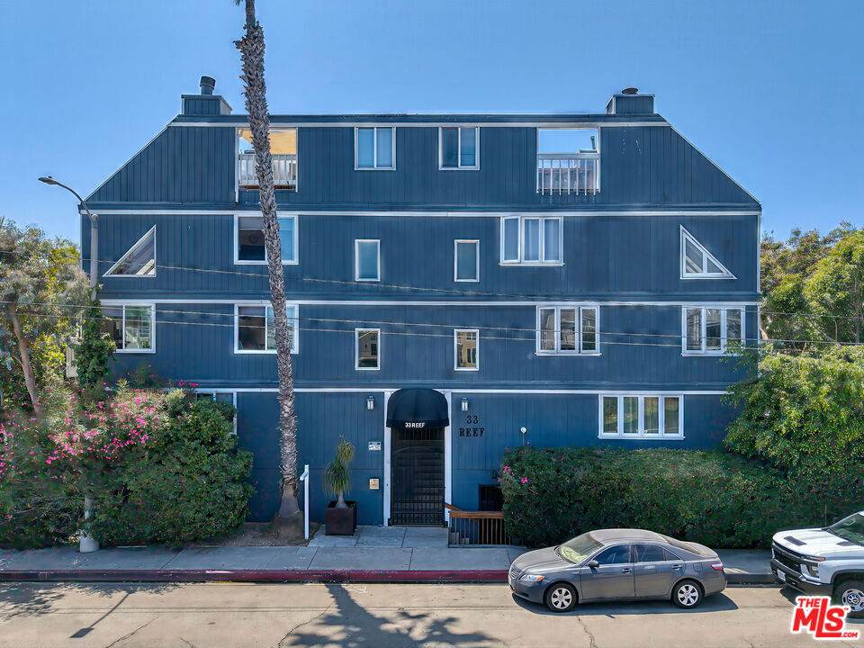 33 Reef Street - Photo 1
