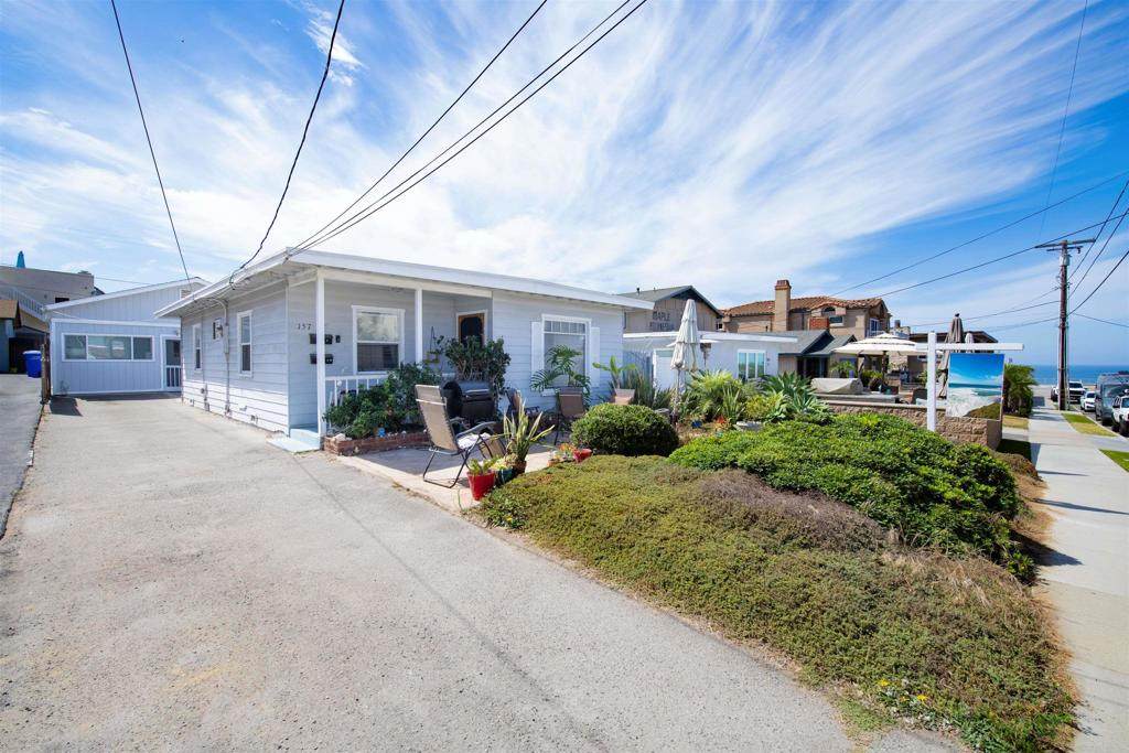 157 Maple Ave. - Photo 1