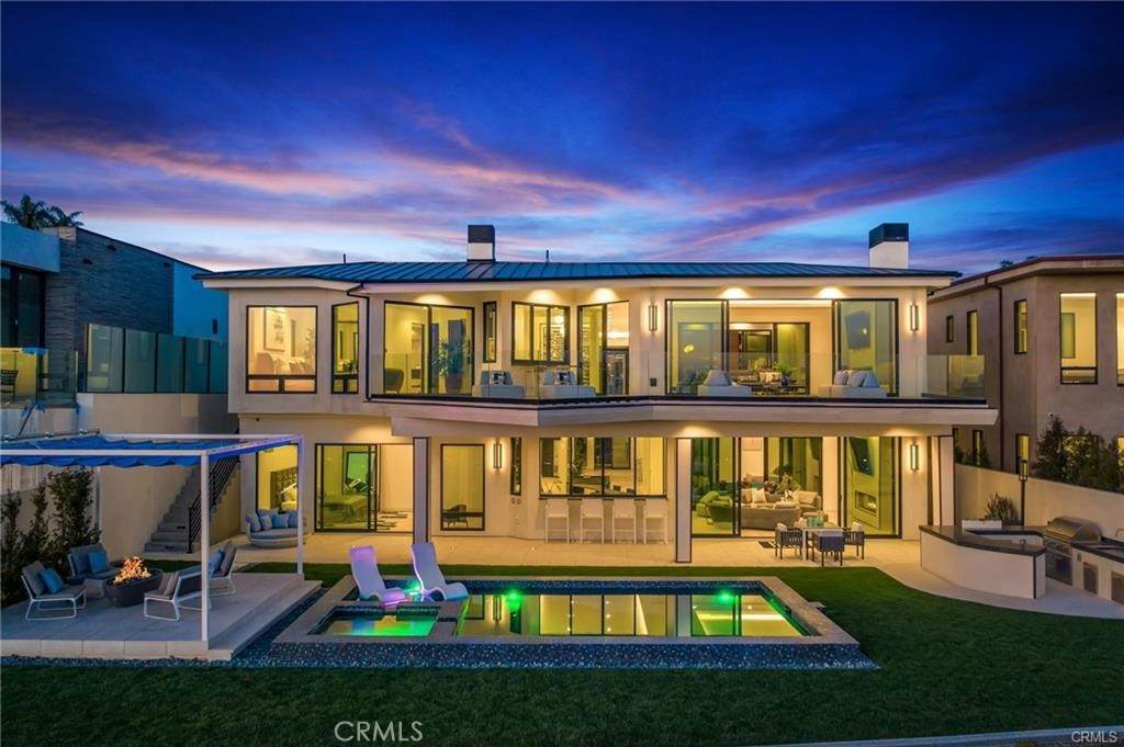 1207 Dolphin Terrace - Photo 1