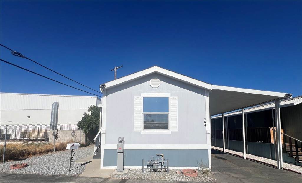 42751 E Florida Ave - Photo 1