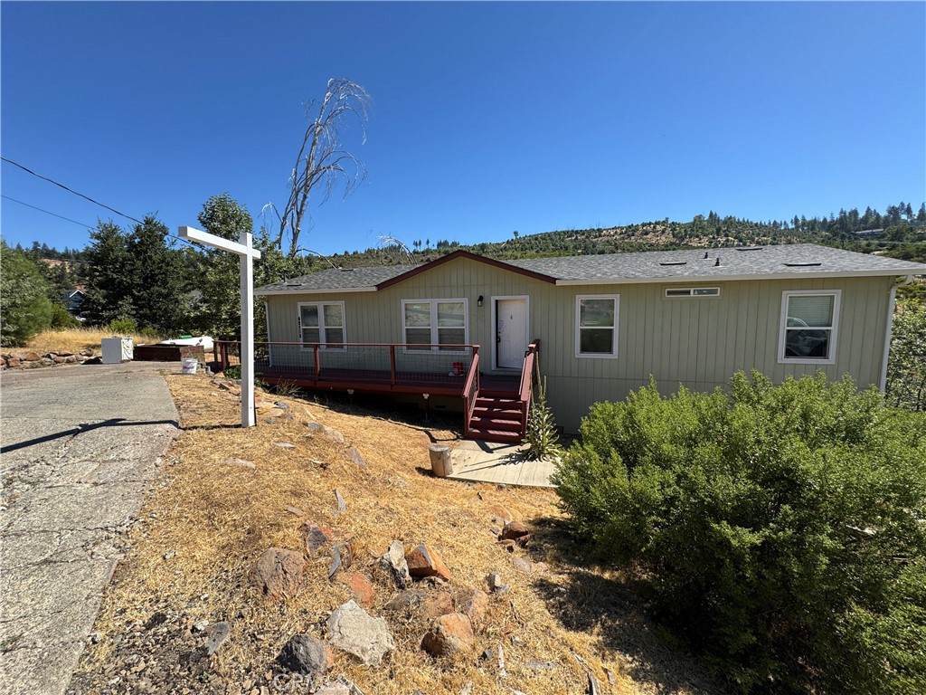 15320 Trinity Road - Photo 1