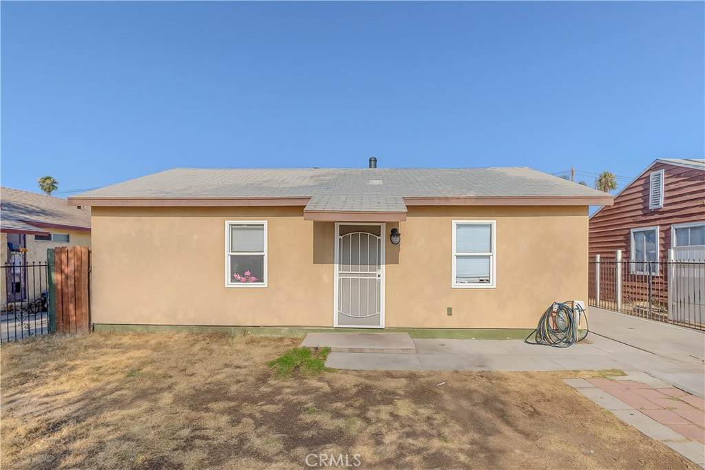 919 N Illinois Ave - Photo 1