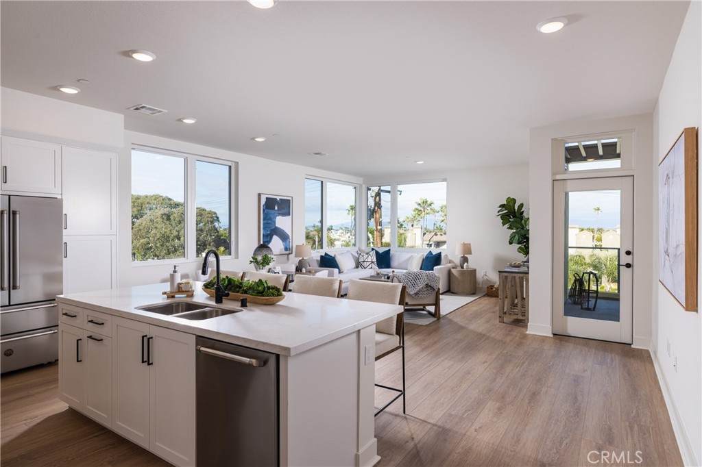 414 Main Street - Photo 1