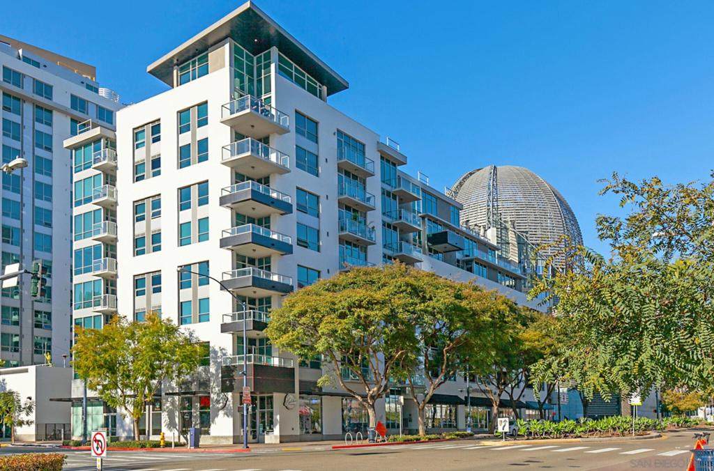 206 Park Blvd - Photo 1