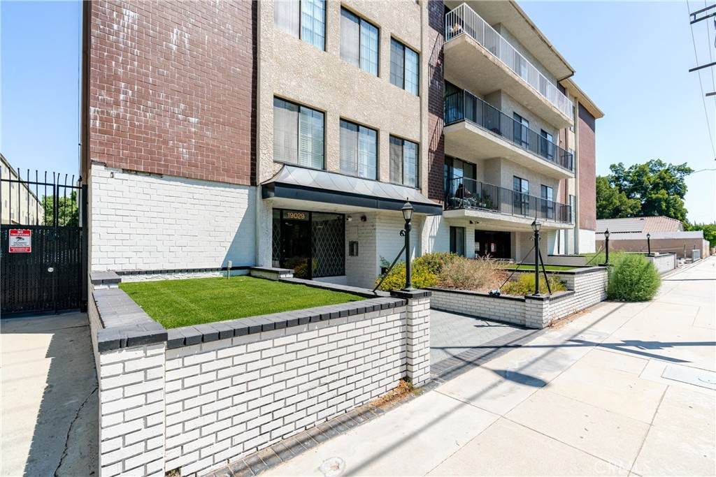 19029 Nordhoff Street - Photo 1