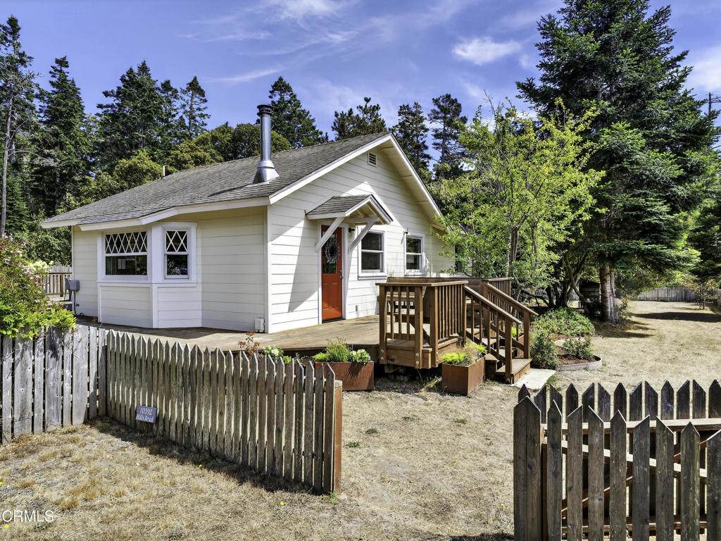 10392 Hills Road - Photo 1