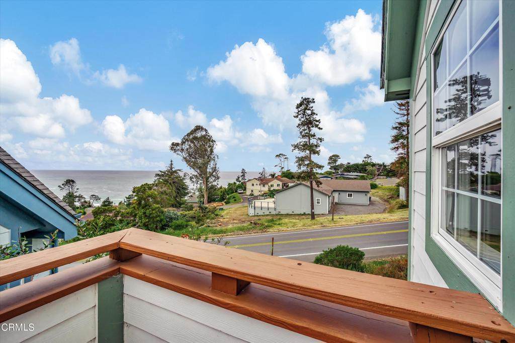 38934 Cypress Way - Photo 1