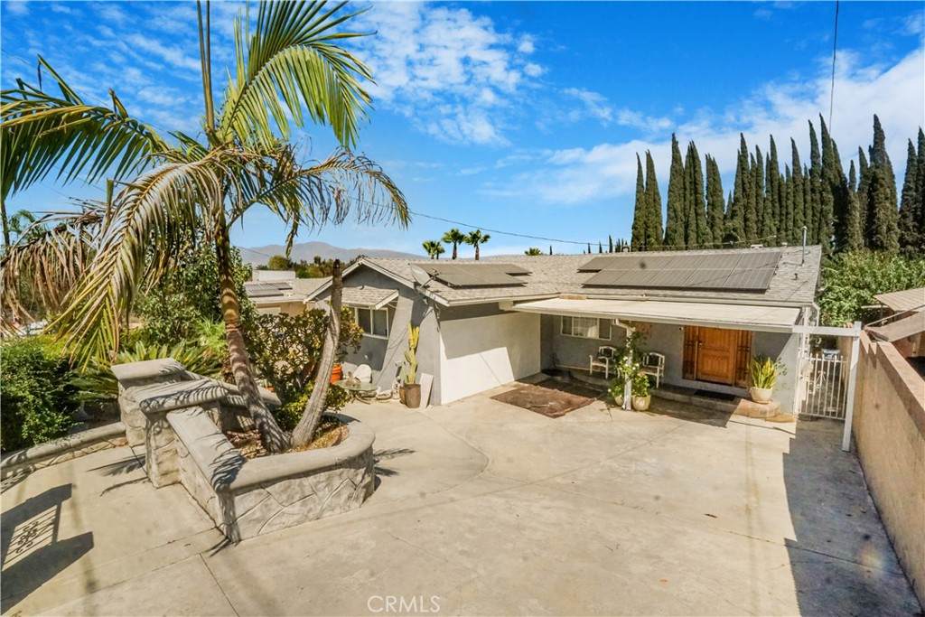 824 Muscatel Avenue - Photo 1