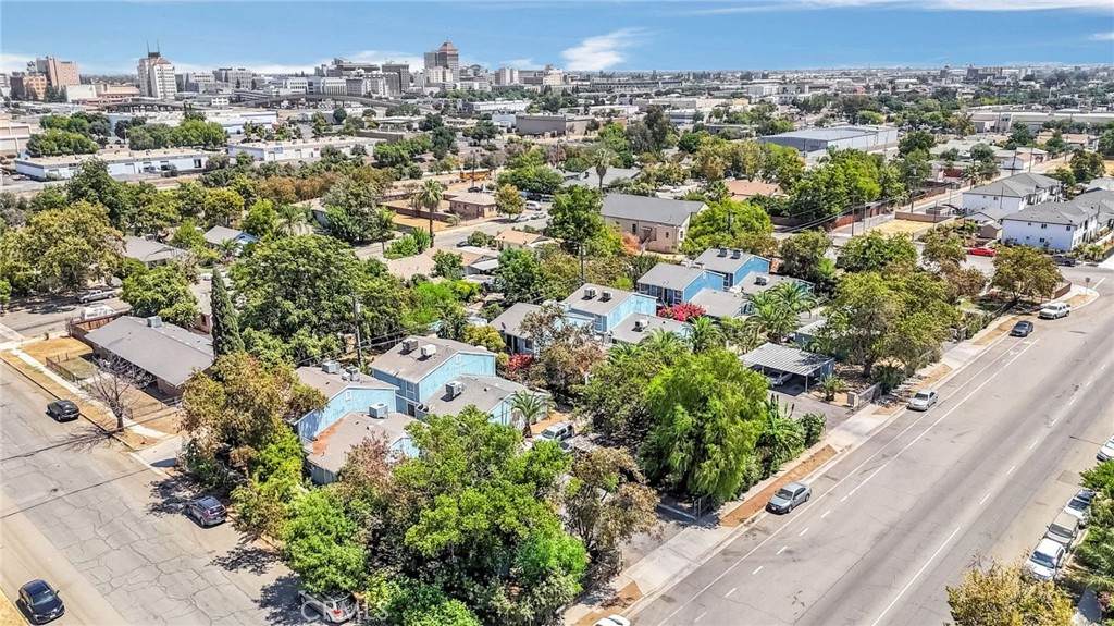 1614 B Street - Photo 1