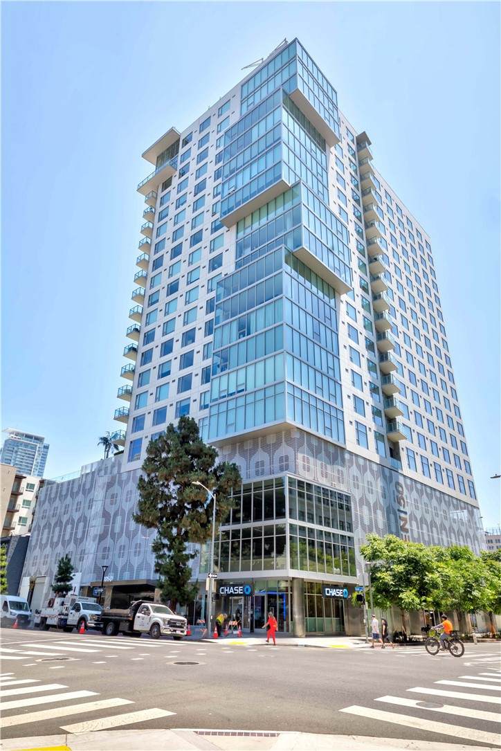 1050 Grand Avenue - Photo 1