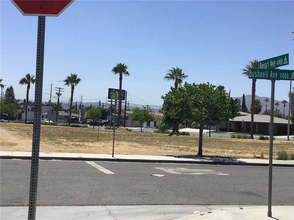 https://bt-photos.global.ssl.fastly.net/socal/orig_boomver_2_375172854-2.jpg