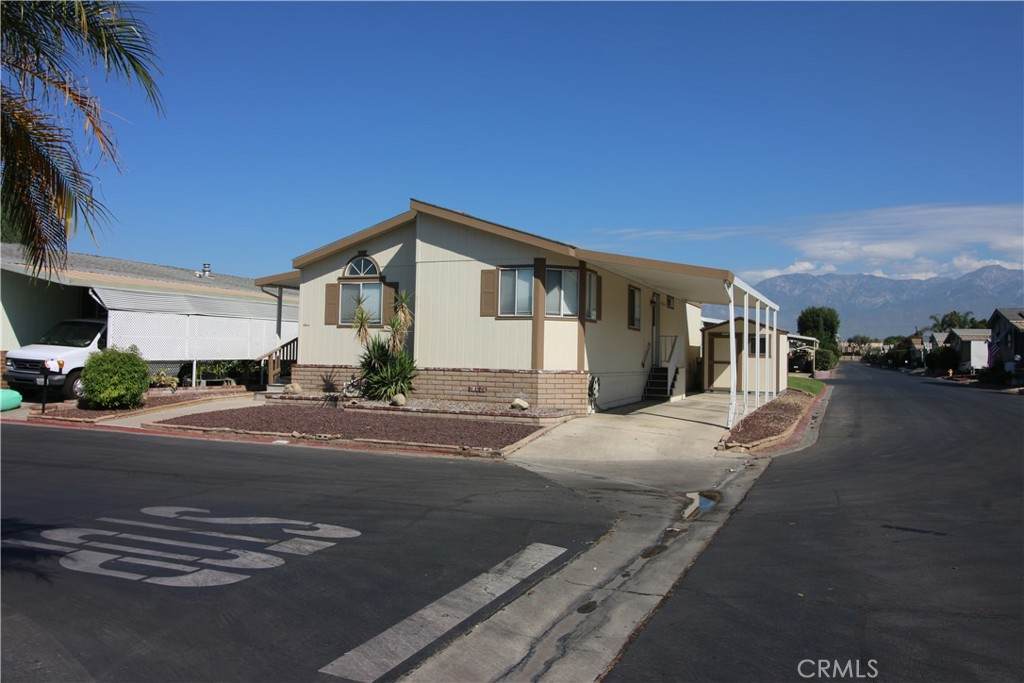 1456 Philadelphia - Photo 1