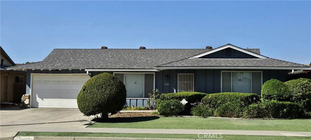 1580 Whittier Avenue - Photo 1