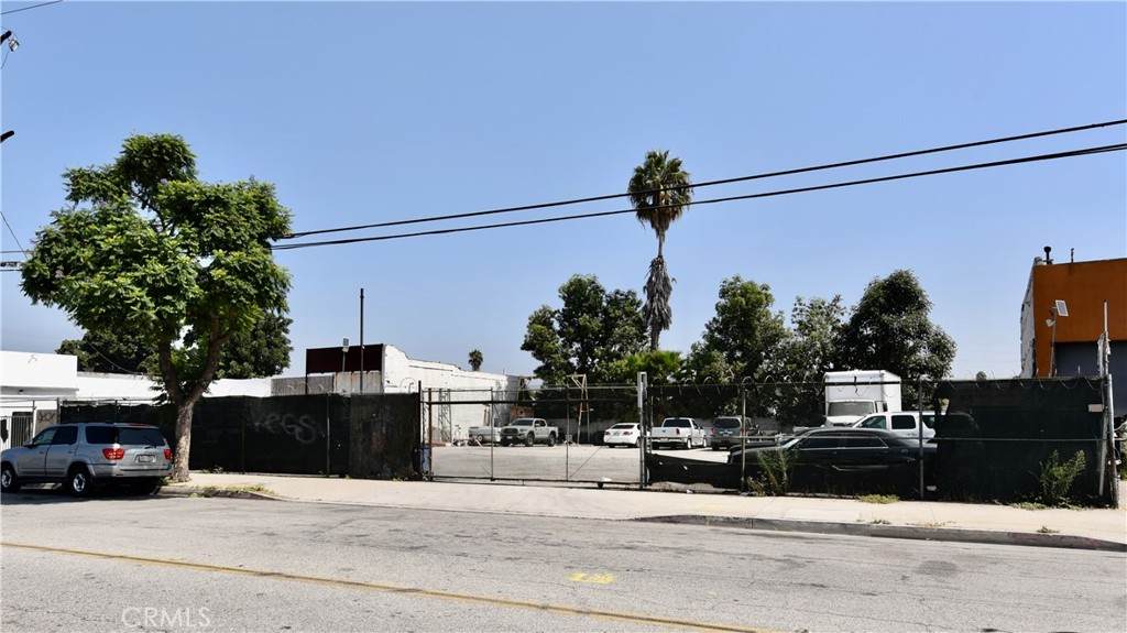 142 Alameda - Photo 1