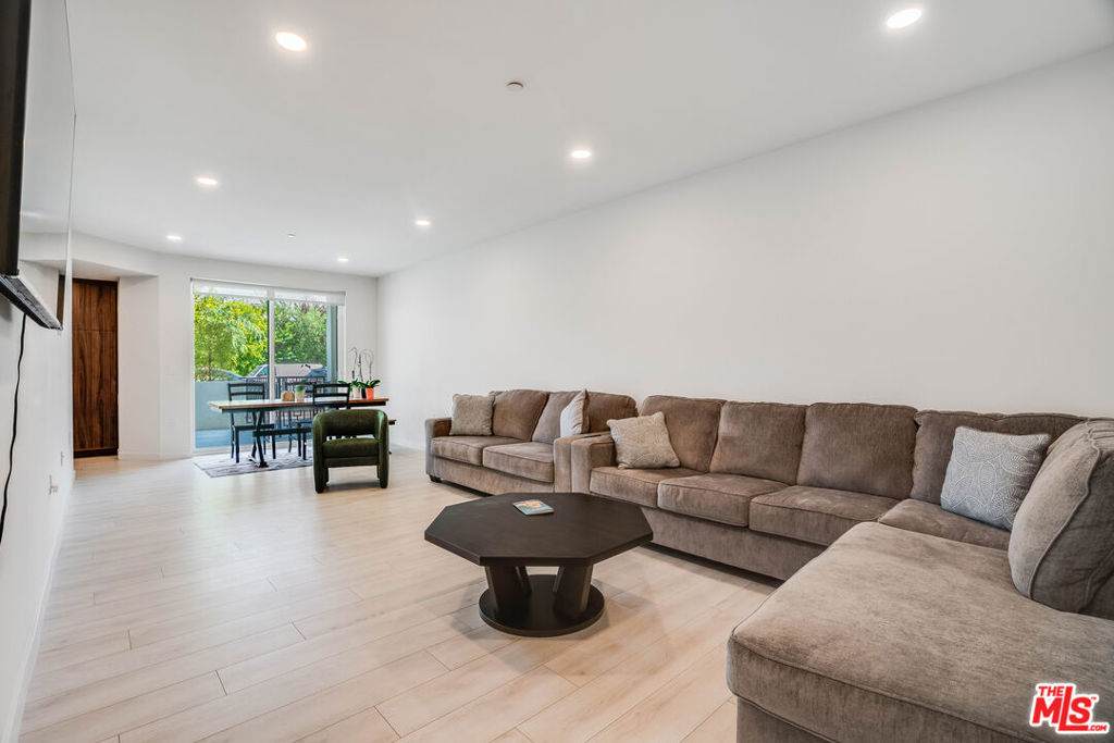 1021 Shenandoah Street - Photo 1