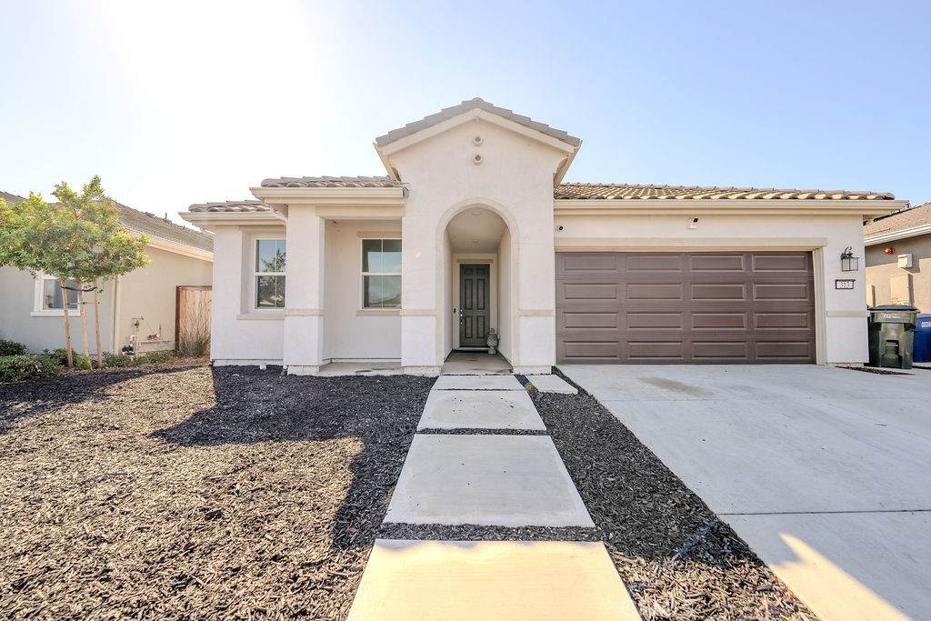 313 Orso Way - Photo 1