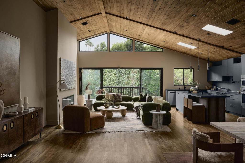 12406 La Maida Street - Photo 1