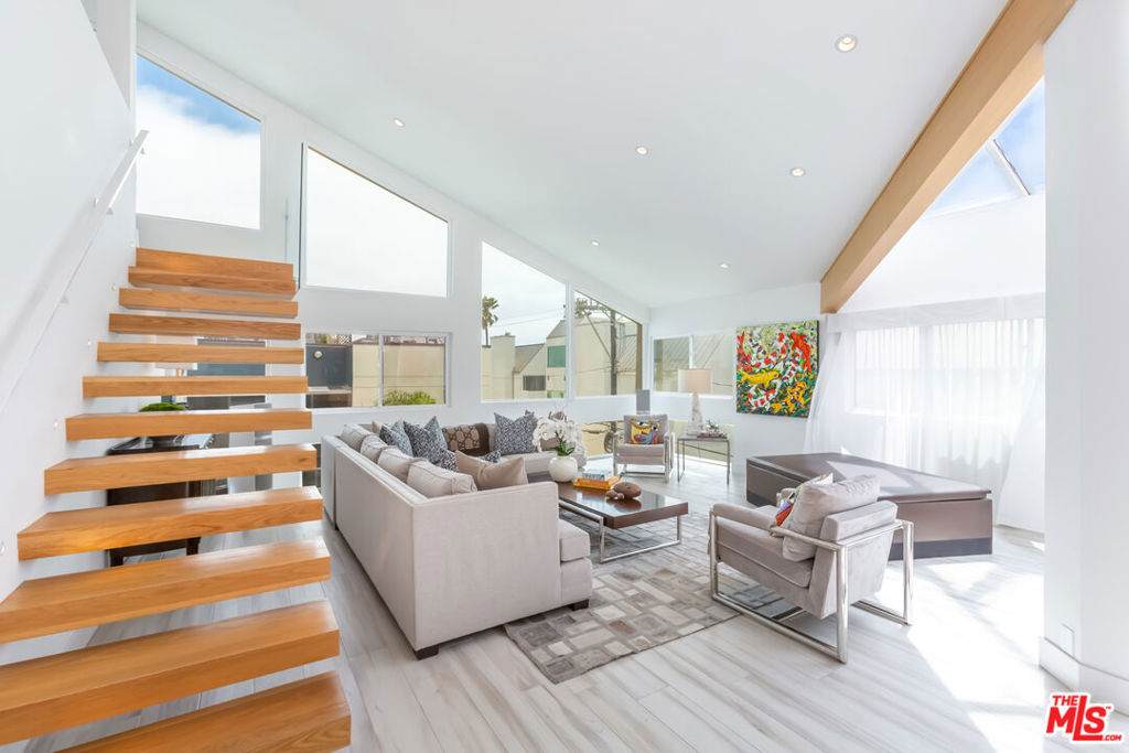 18 Union Jack Street - Photo 1