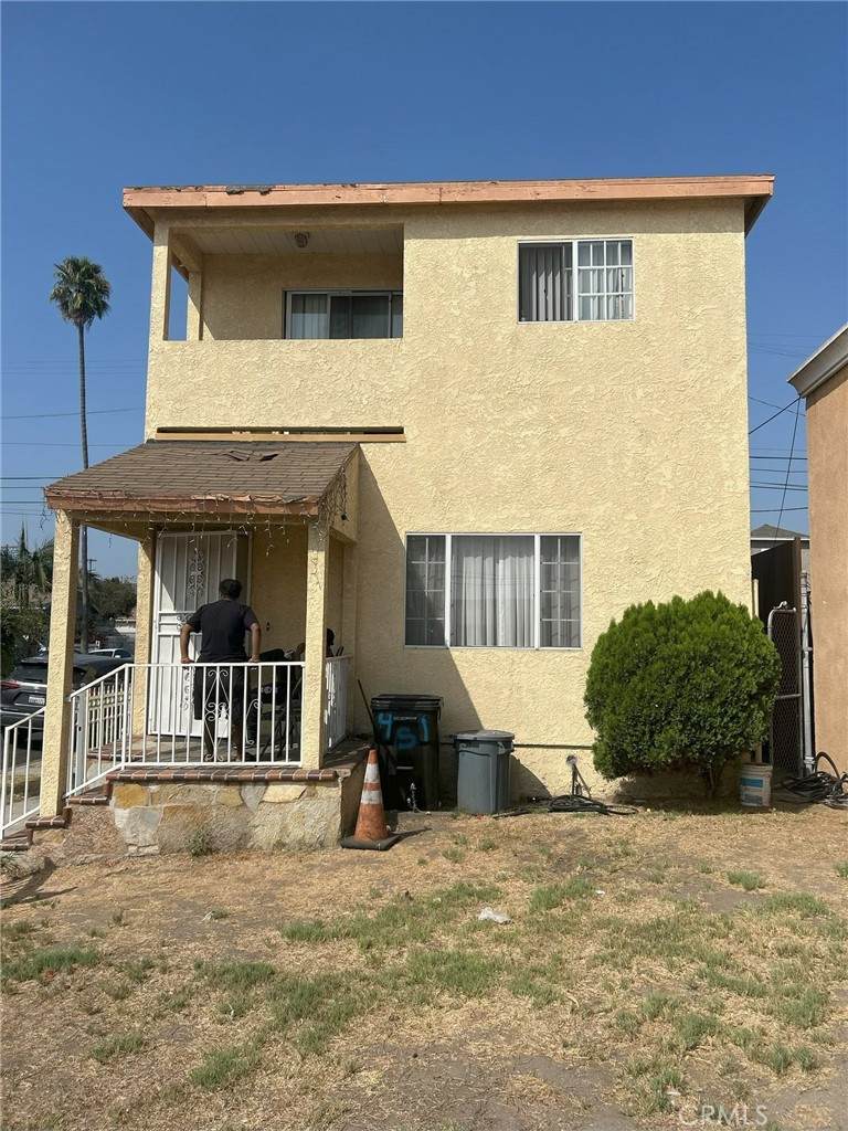 451 111th Place - Photo 1