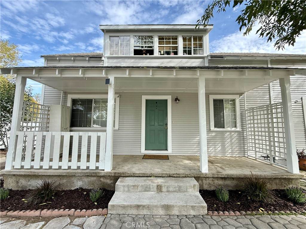 107 Capitol Hill Drive - Photo 1