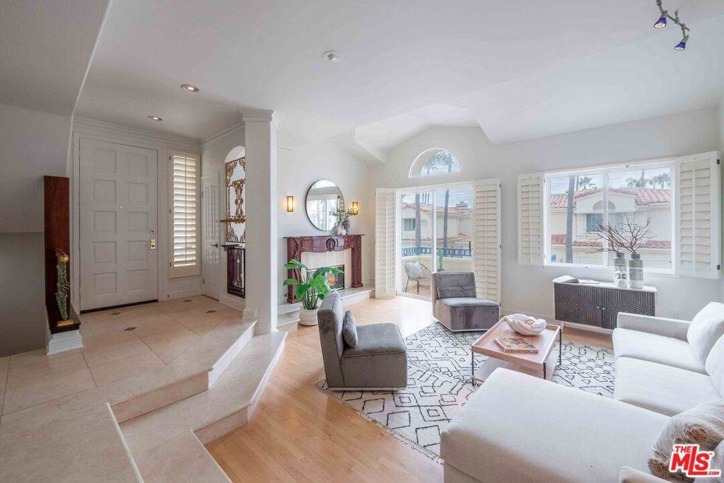 6473 Zuma View Place - Photo 1