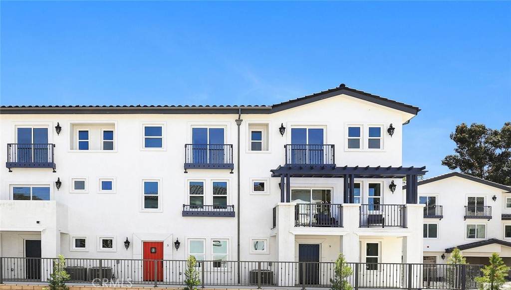 15 Turnberry Lane - Photo 1