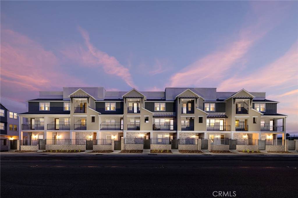 136 Tulip Avenue - Photo 1