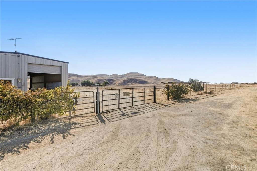 485 8 Th Street - Photo 1
