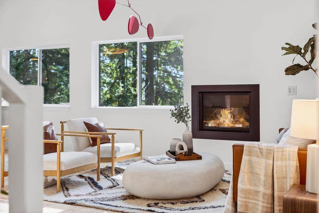 1370 El Solyo Heights Drive - Photo 1