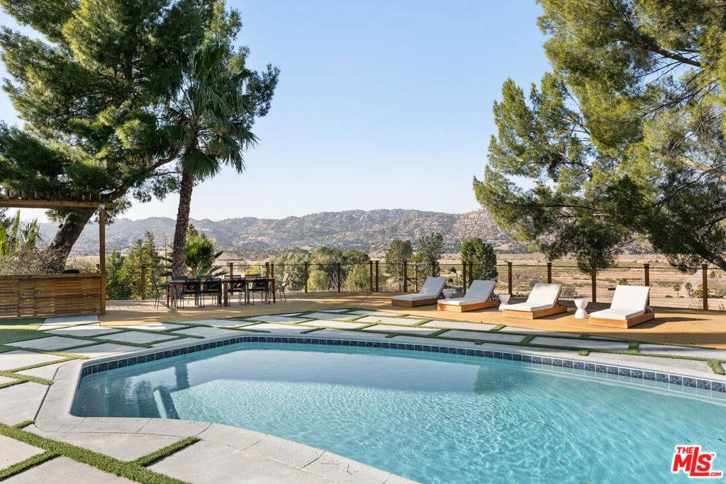 8547 Shoup Avenue - Photo 1