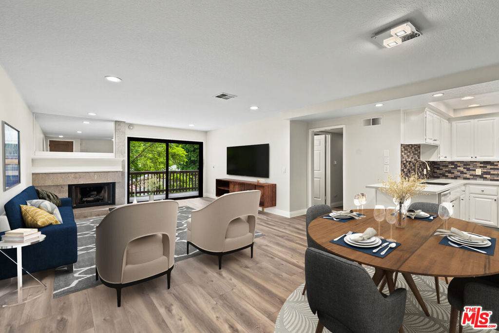 8512 Tuscany Avenue - Photo 1