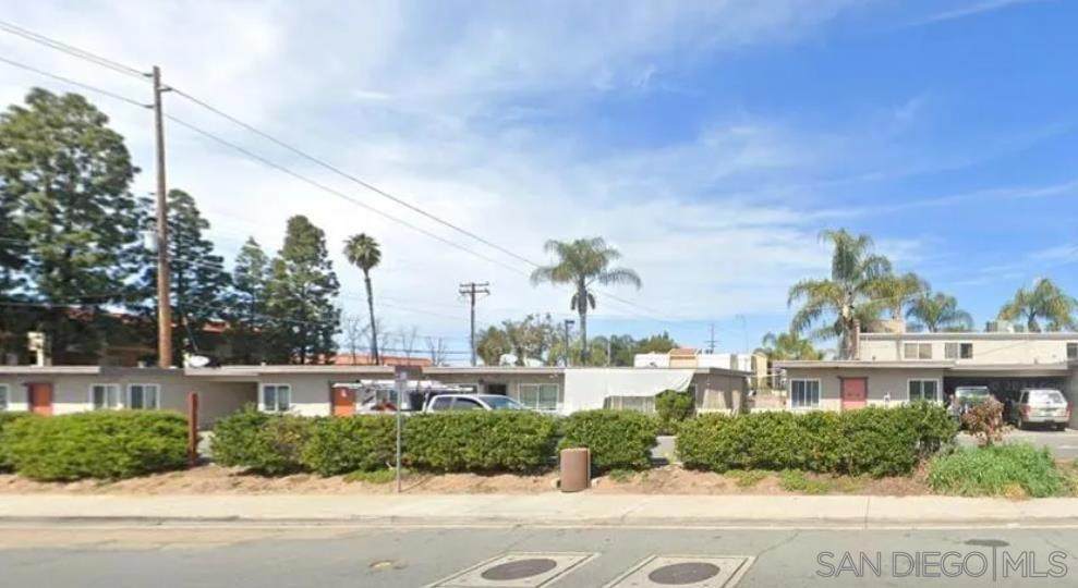 297 Mollison Ave - Photo 1