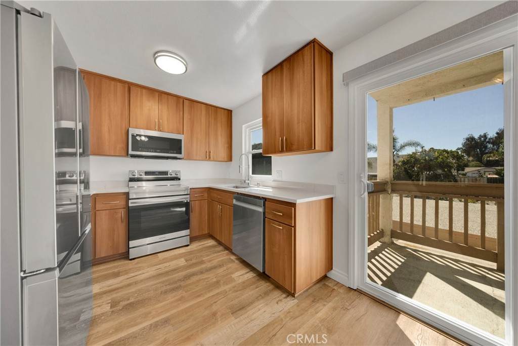 228 Candice - Photo 1