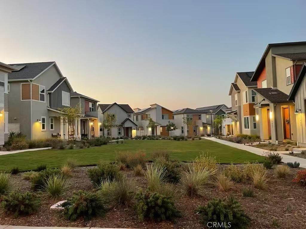 27019 Evening Sky Place - Photo 1