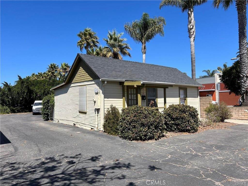 414 Grand Avenue - Photo 1