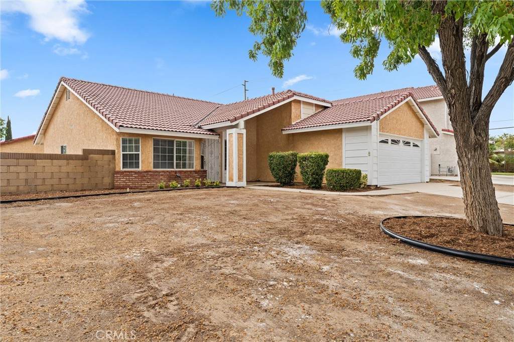 43610 16th - Photo 1