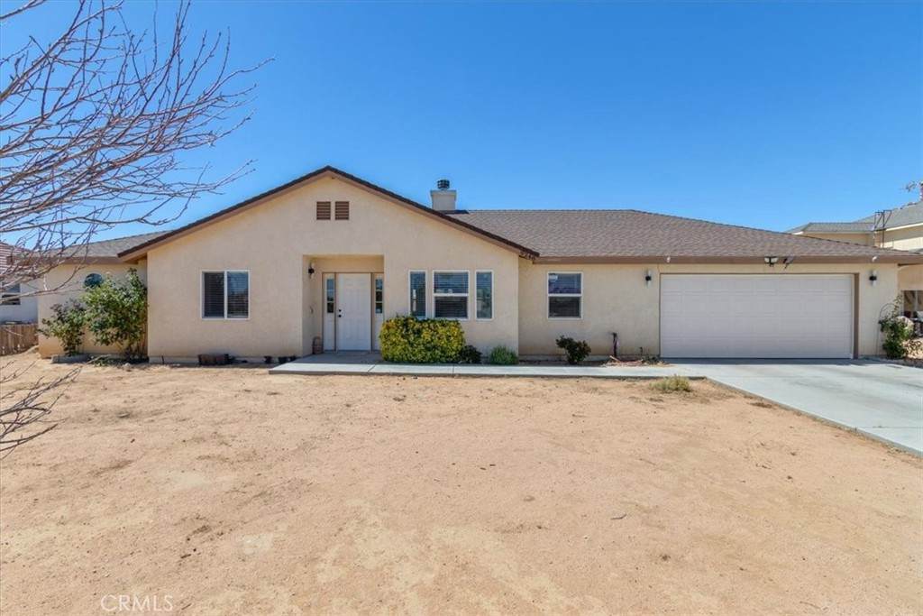 9248 Holly - Photo 1