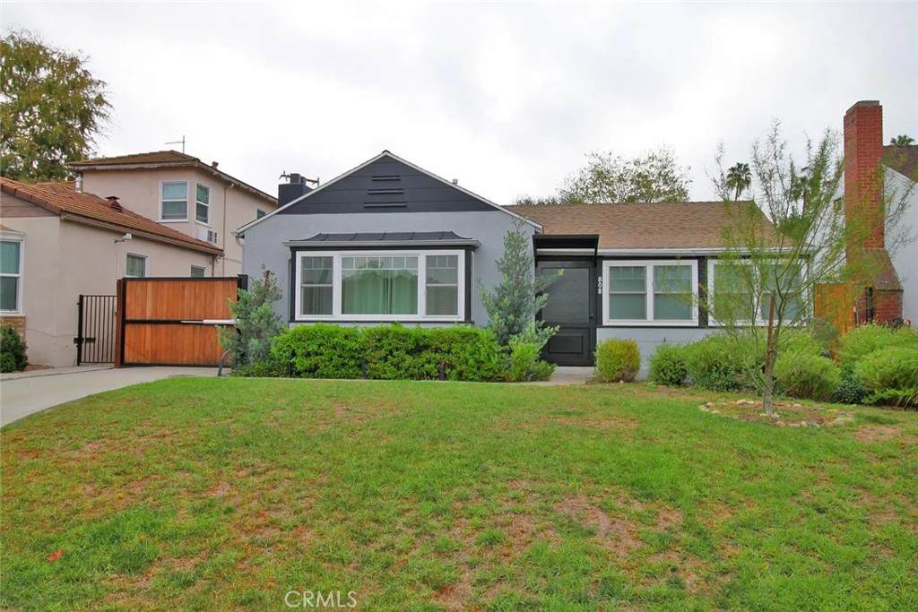 808 Arroyo Drive - Photo 1