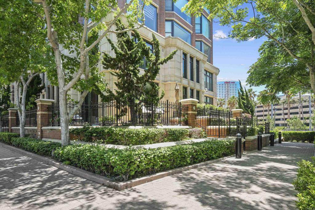 500 Harbor Drive - Photo 1