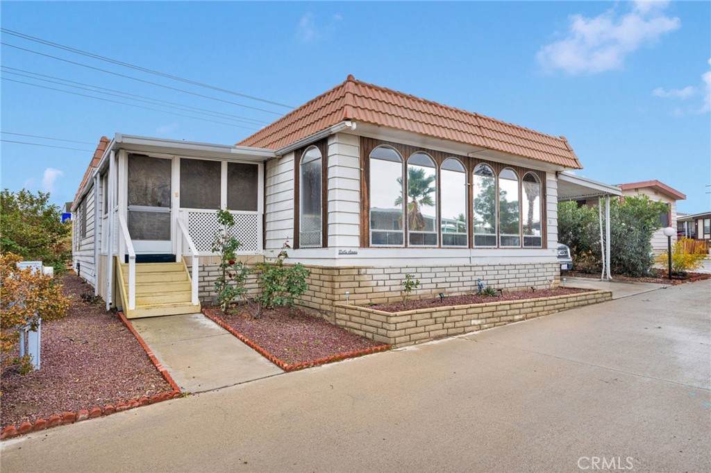 2494 Main Street - Photo 1