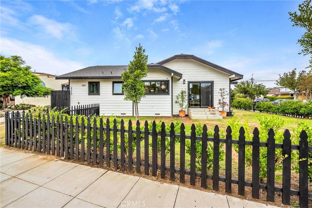 2315 Andreo Avenue - Photo 1