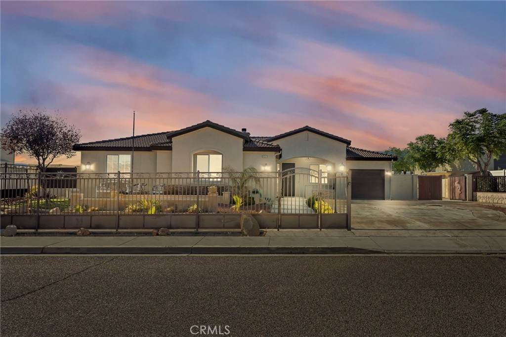 14587 Mulberry Street - Photo 1