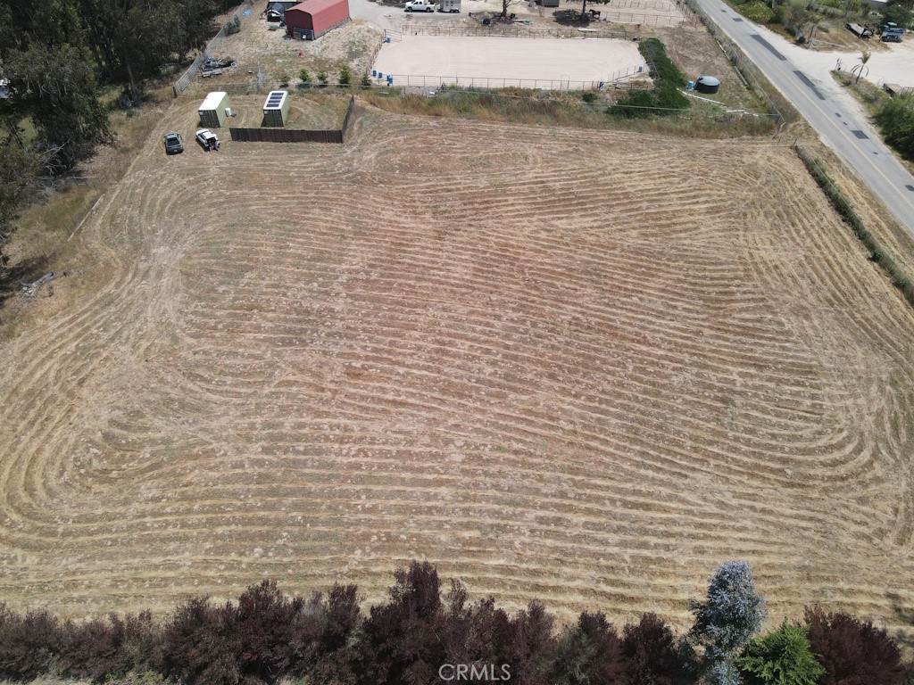 1060 Dawn Road - Photo 1