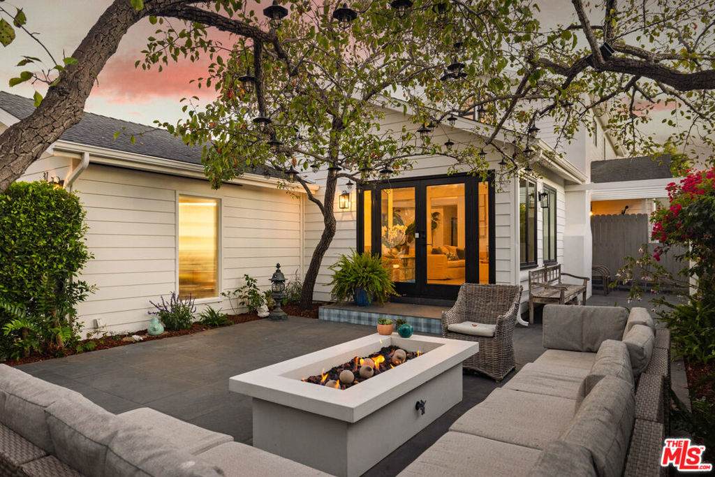 31 Cedar Lane - Photo 1