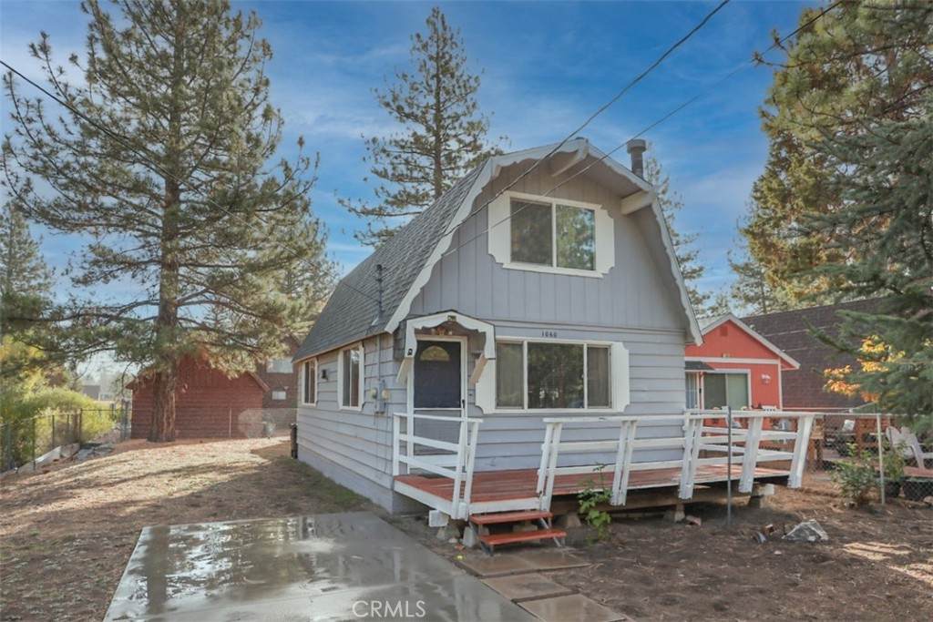 1060 Sierra - Photo 1